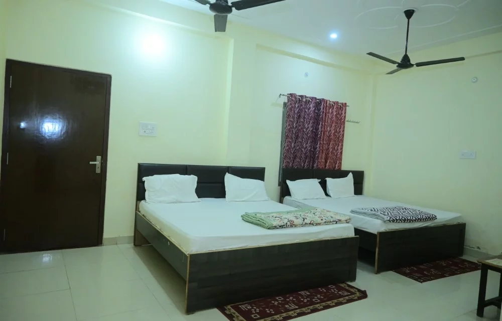 How to Choose the Right Hotel in Ayodhya Dham for a Stress-Free Stay at Hotel SR Inn